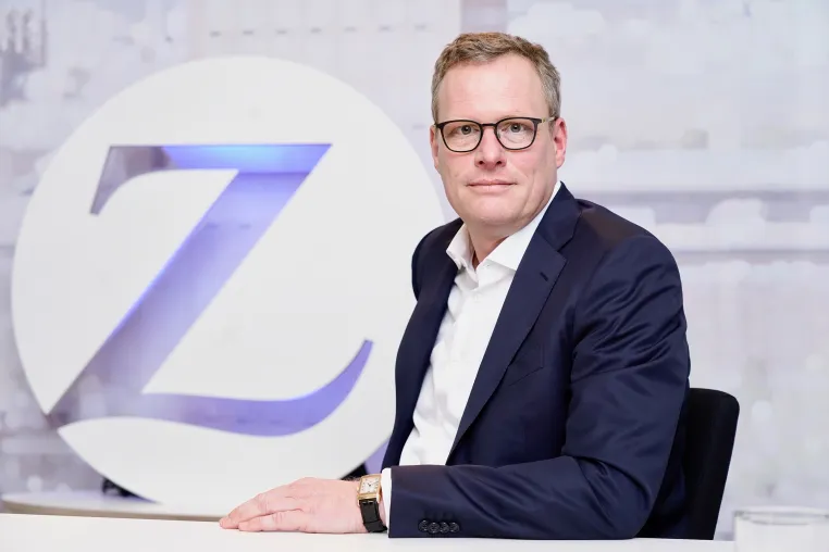 Halbzeitbilanz: Zurich Gruppe Deutschland auf Erfolgskurs Bild: Halbzeitbilanz: Zurich Gruppe Deutschland auf Erfolgskurs