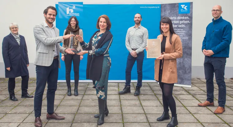 HS Magdeburg-Stendal und PH Heidelberg: Sonderpreise ‚Gesunde Hochschule‘ beim Corporate Health Award Bild: HS Magdeburg-Stendal und PH Heidelberg: Sonderpreise ‚Gesunde Hochschule‘ beim Corporate Health Award