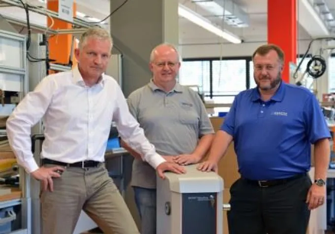 Bild: MAGNETIC AUTOCONTROL feiert Jubiläum mit 100.000 MicroDrive Schranken