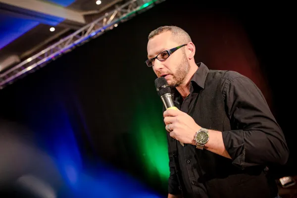 Bild: Münchner knackt Weltrekord und holt international begehrte Rednertrophäe