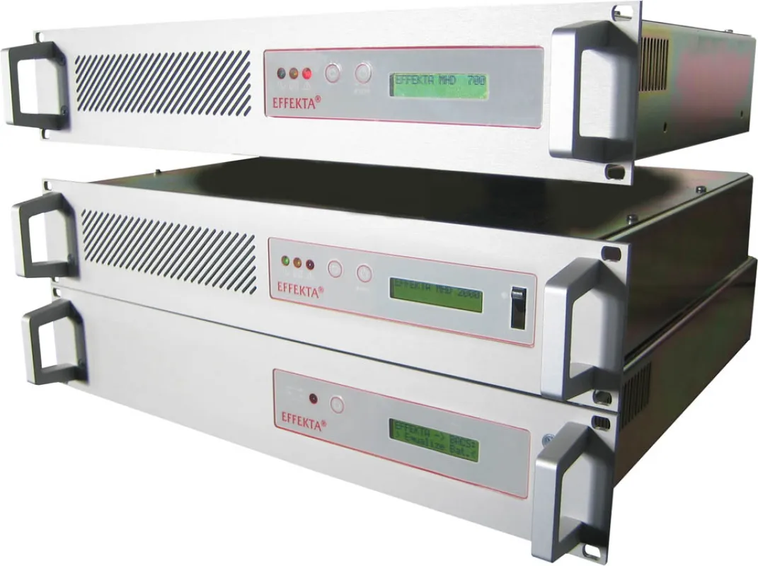 Neue Rackmount USV von EFFEKTA ab 300 mm Bautiefe