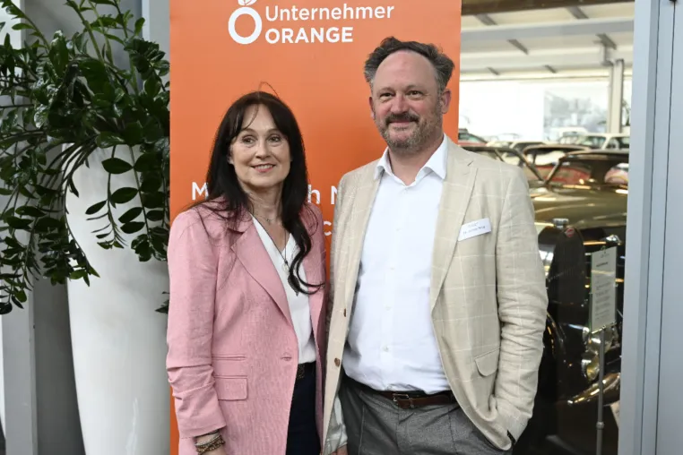Bild: Unternehmer ORANGE bei Dauphin Speed Event: Netzwerkabend zwischen Oldtimern, Unternehmergeist und Wein