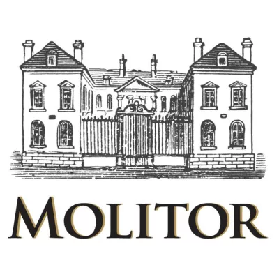 Bild: Weingut Molitor-Rheingau – Winzerkunst aus Leidenschaft: Leider Geil