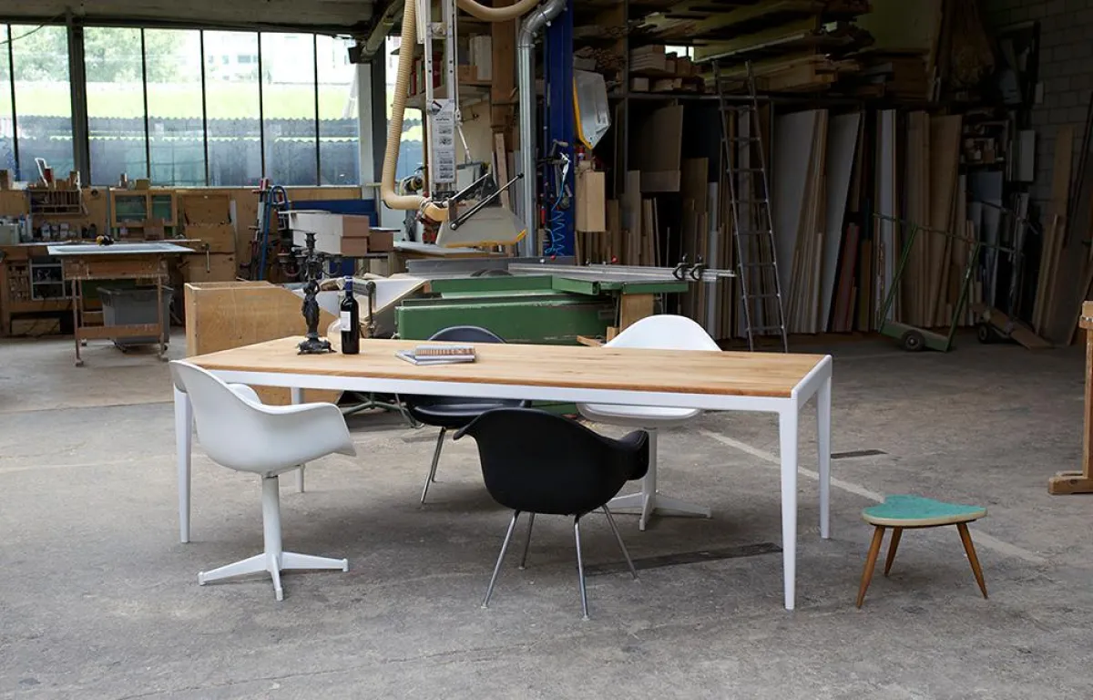 Tisch No. 1