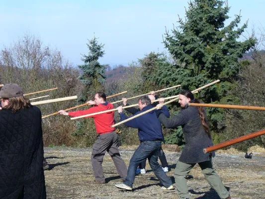 Bild: Langstockfechten nach der Deutschen Fechtschule des 15.-17. Jhds. - Seminar