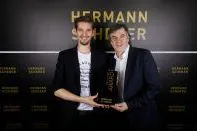 Bild: Weltrekord! Mit 26 einer der besten Redner Deutschlands - Junger Designstudent gewinnt Excellence Award