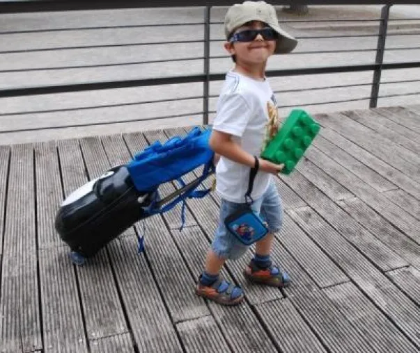 Bild: LEGOLAND® Discovery Centre sucht Minireporter, die mit ihrem LEGO® Stein auf Reisen gehen