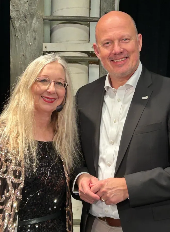 Frank Rock, Landrat des Kreises Rhein-Erft und Shanna Lucia Frings  (© Rhein-Erft-Kreis)