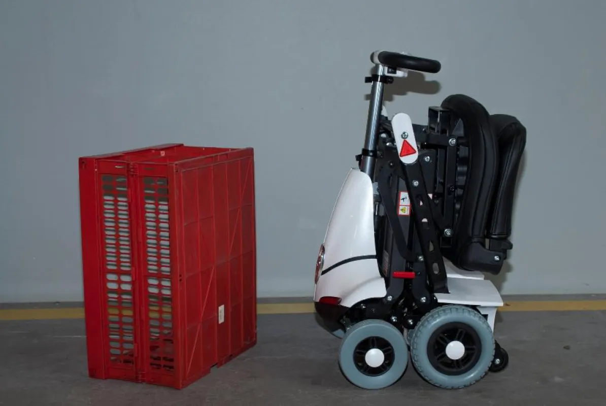 Flex-Scooter, klein, kompakt, eingeklappt!