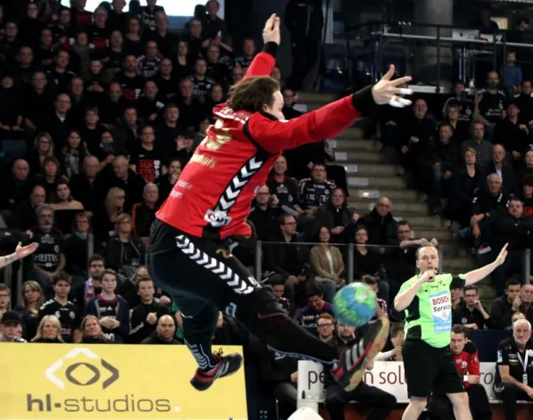 Bild: HC Erlangen feiert überzeugenden Sieg gegen Leipzig