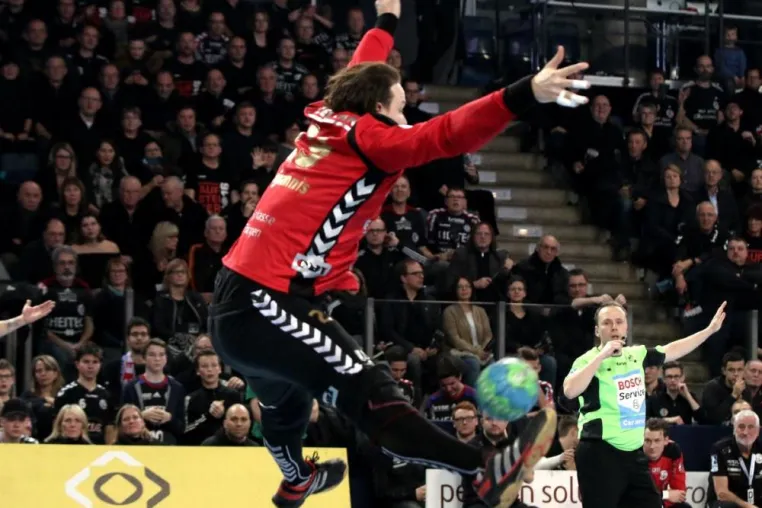 Bild: HC Erlangen feiert überzeugenden Sieg gegen Leipzig