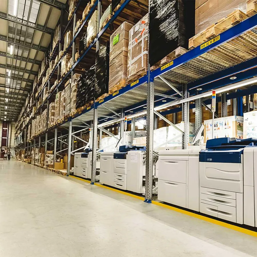 Adnymics Drucksystem in den Logistikhallen von FIEGE