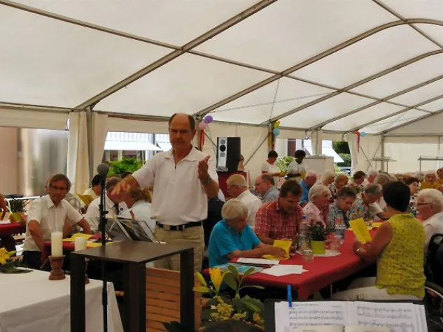Im Haus St. Meinrad sind Menschen, die Halt geben Bild: Im Haus St. Meinrad sind Menschen, die Halt geben