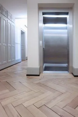 Bild: Aufzugsaustausch maßgeschneidert und kostengünstig