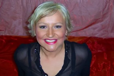Michaela Christ - neue Fotos, neuer Look Bild: Michaela Christ - neue Fotos, neuer Look