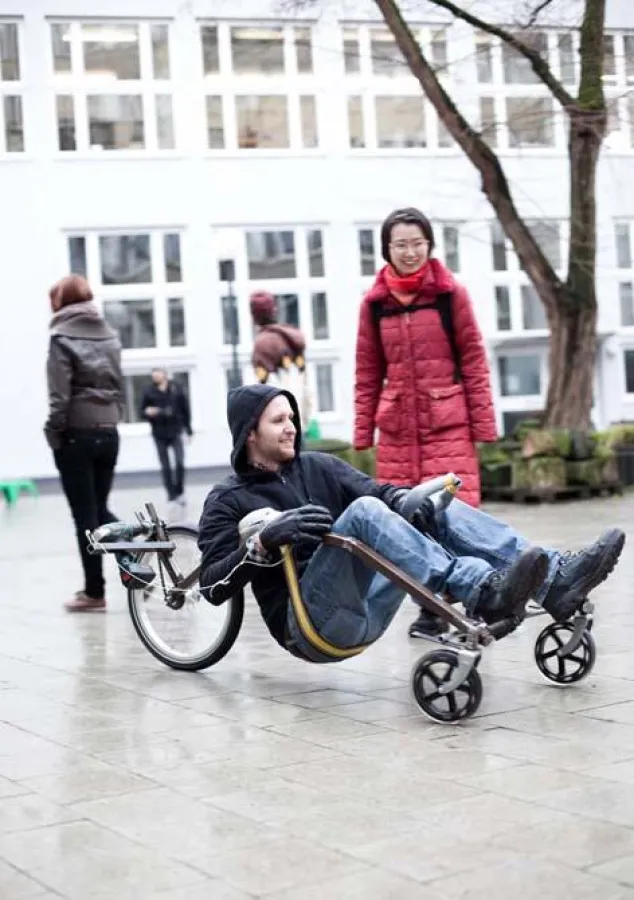 Akkuschrauber bringt erstaunliche Geschwindigkeiten bei den Fahrzeugen der KISD