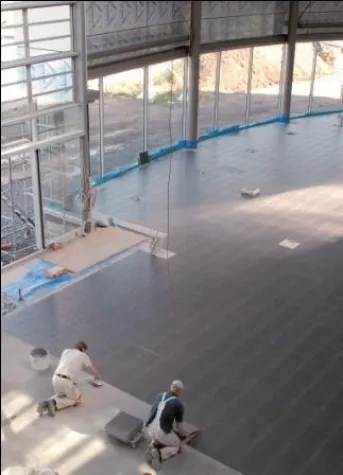 Erster Kleber mit temperaturunabhängiger Abbindezeit Bild: Erster Kleber mit temperaturunabhängiger Abbindezeit