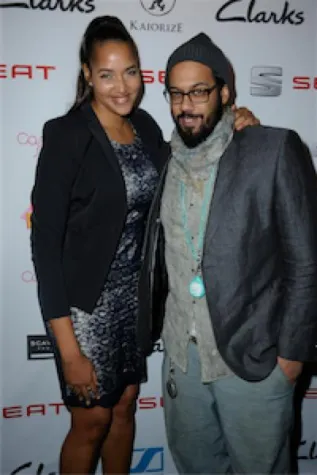 Bild: Cassandra Steen gibt private Live-Session vor Prominenten