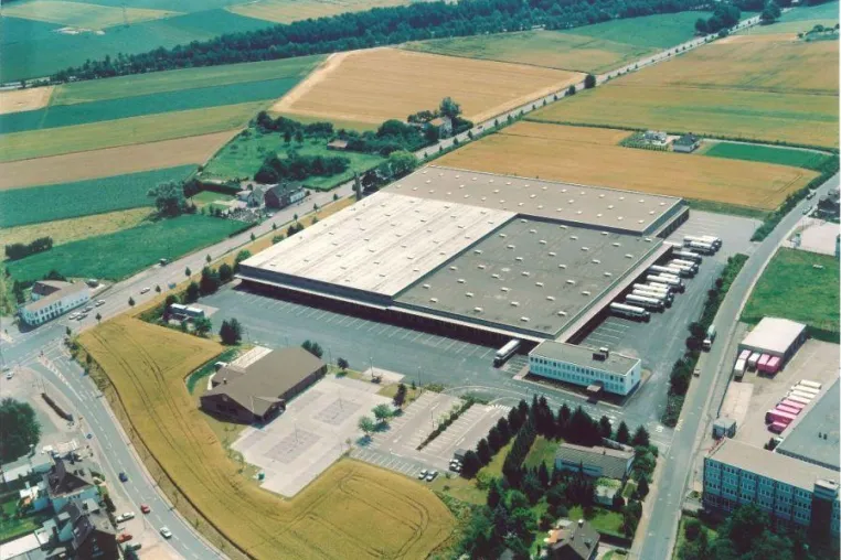 Bild: Lambertz nimmt neues Logistik-Zentrum in Betrieb