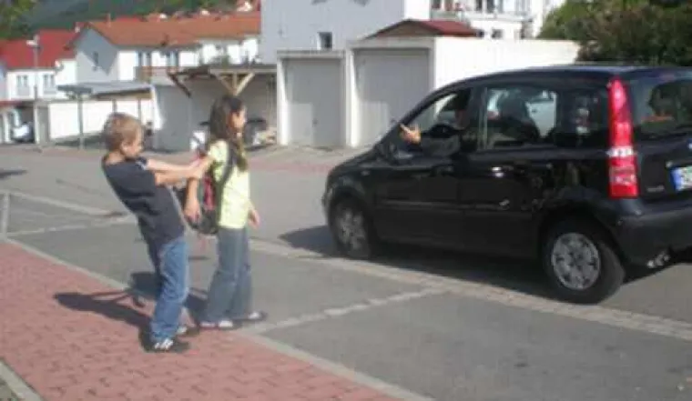 Bild: Gewaltprävention und Selbstbehauptung beim Tagesmütterverein NOK in Mosbach