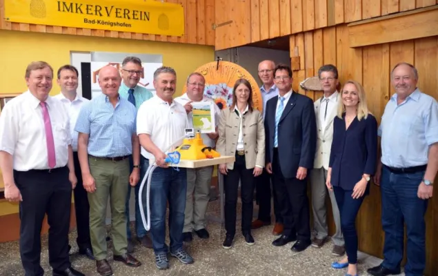 Durchatmen mit Luft aus dem Bienenstock Bild: Durchatmen mit Luft aus dem Bienenstock