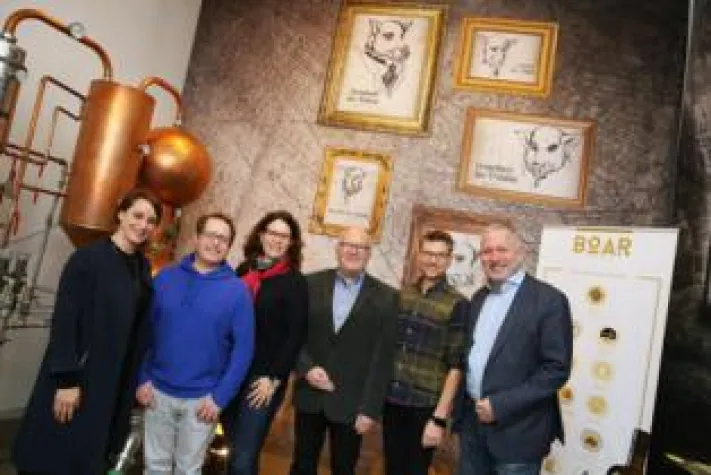 Bild: Mit Schnapszahlen Spendenkonto gefüllt