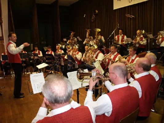 Bild: Sehr erfolgreiches Blasmusikkonzert in Kiedrich