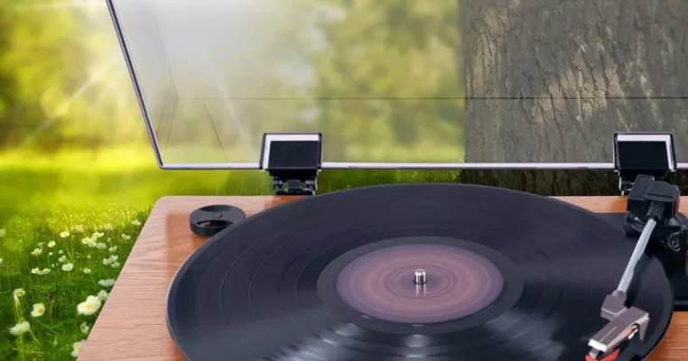 Bild: Satter Vinylgenuss beim luftig-leichten Frühlingsdate