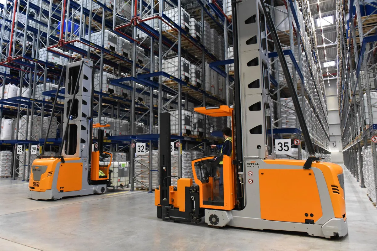 Der neue GREIWING-Komplex in Burghausen verfügt über 20.500 m² Lagergrundfläche. (Foto: GREIWING)