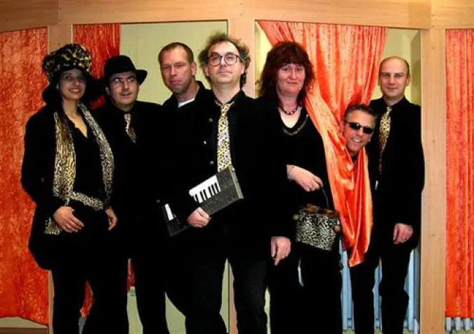 Bild: CD-Release-Party der Band Grooove-Connection – The Rhytm and Soul Review