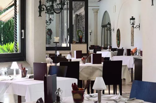 Bild: Urlaub im mediterranen Stil im Hotel am Lago Maggiore