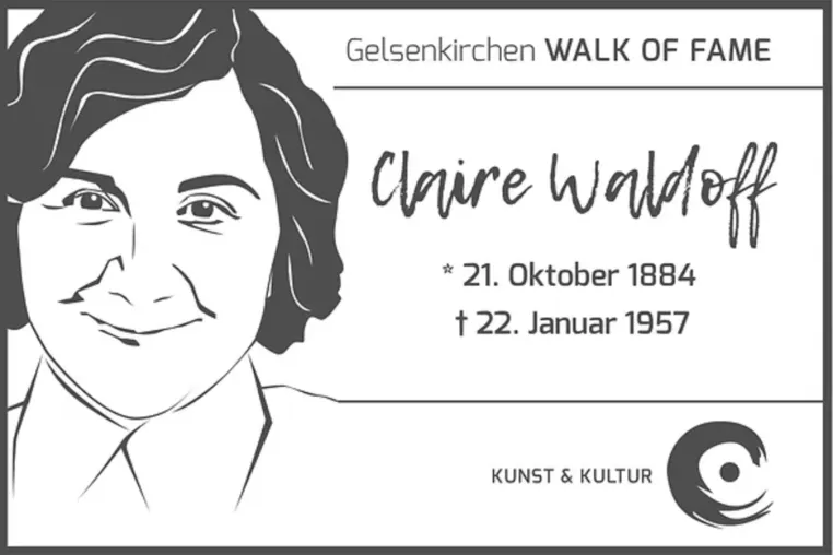 Künstlerin Sonja Heller belegt den zweiten Platz beim »Walk of Fame« Kunstwettbewerb der Stadt Gelsenkirchen Bild: Künstlerin Sonja Heller belegt den zweiten Platz beim »Walk of Fame« Kunstwettbewerb der Stadt Gelsenkirchen