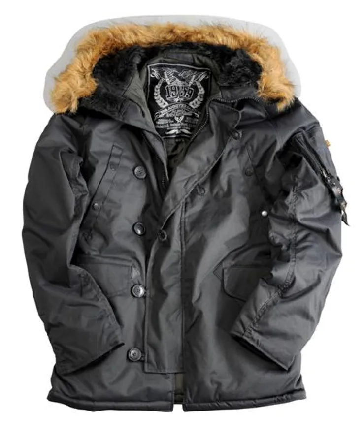 (FOTO: ALPHA INDUSTRIES) Der Winter kann kommen