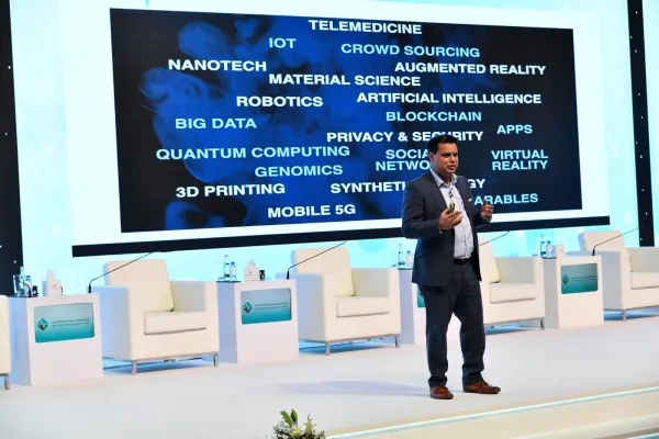 Professor Shafi Ahmed wird Chief Medical Metaverse Officer bei Aimedis Bild: Professor Shafi Ahmed wird Chief Medical Metaverse Officer bei Aimedis
