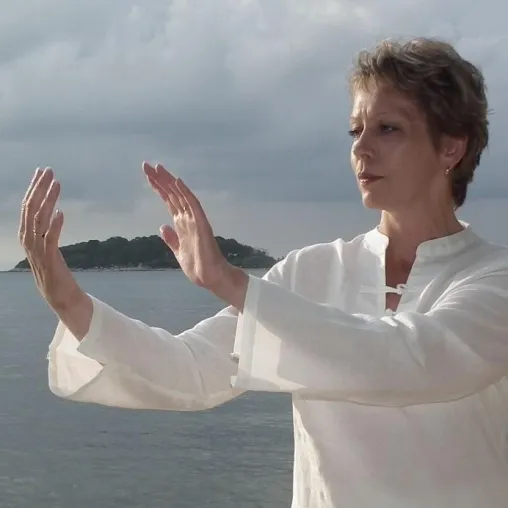 Stressabbau und Entspannung im Unternehmen - Business-QiGong mit Myochu in München Bild: Stressabbau und Entspannung im Unternehmen - Business-QiGong mit Myochu in München