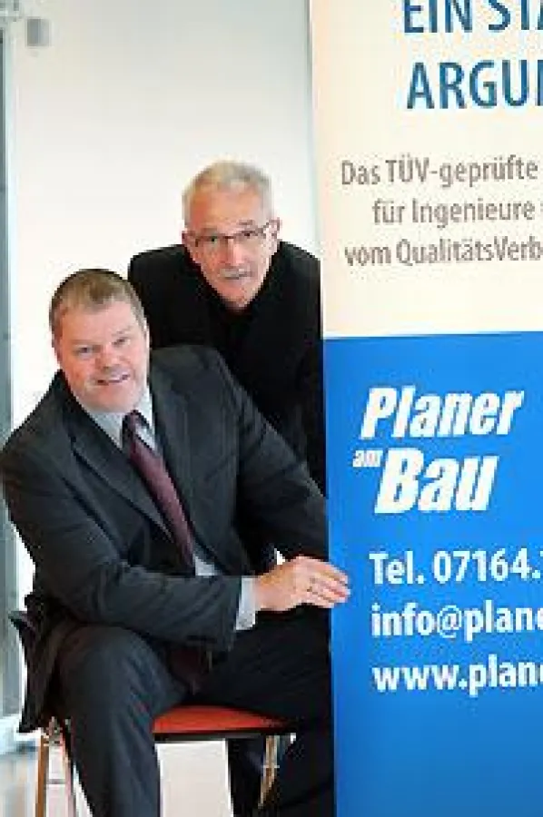 Dr.-Ing. Knut Marhold und Dr.-Ing. Dipl.-Wirtsch.-Ing. E. Rüdiger Weng - die Initiatoren des vom Mittelstandsprogramm 2010 ausgezeichneten QualitätsZertifikats Planer am Bau
