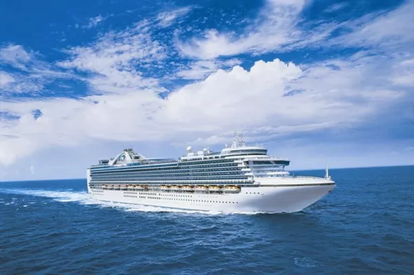 Bild: Princess Cruises füllt den Tank – Reederei übernimmt Benzinkosten für die Anreise