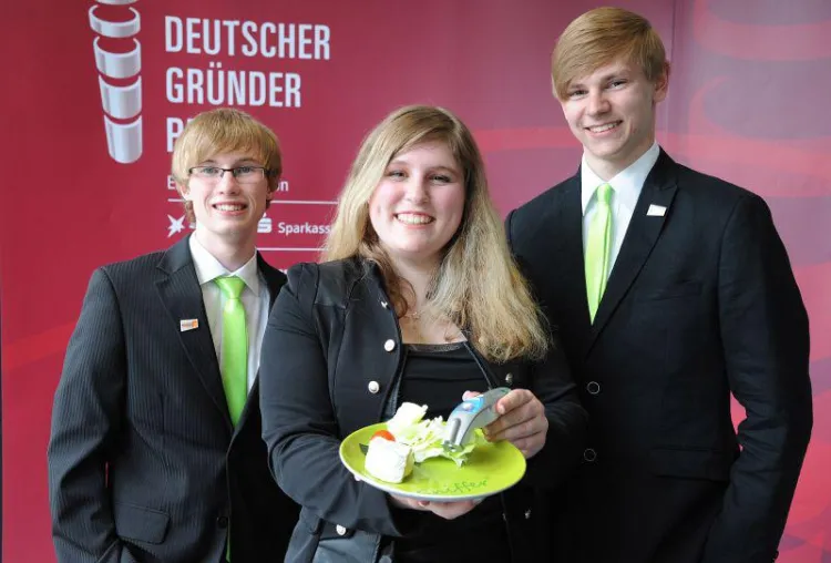 Bild: Siegerteam des Deutschen Gründerpreises für Schüler möchte Verschwendung von Lebensmitteln reduzieren