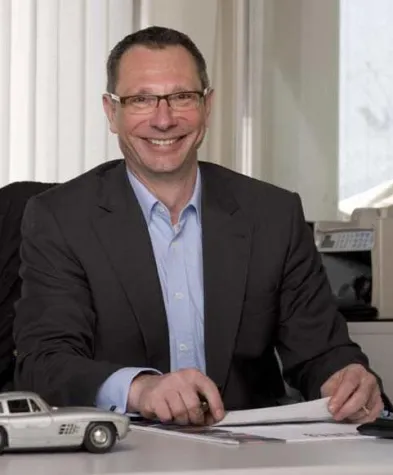 Bild: Autotipp - Ein Profi hilft beim Autokauf