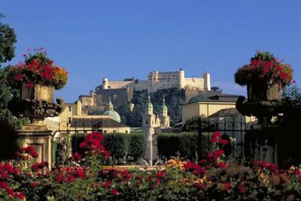 Zwischenstopp in der Festspielstadt Salzburg Bild: Zwischenstopp in der Festspielstadt Salzburg