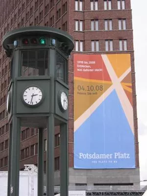 Bild: „The Platz to be“ - die kommunikative Betreuung des Potsdamer Platzes in den Händen von starcompany*
