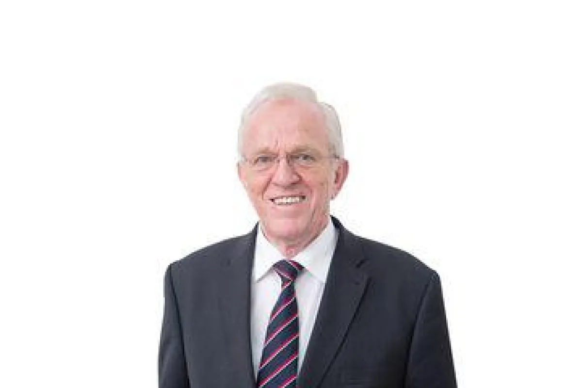 Prof. em. Hubert Schulte-Kemper