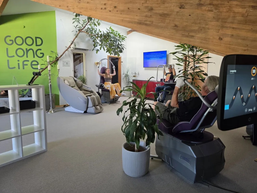 Training bei Good Long Life für jedes Alter ohne Termin in angenehmen Ambiente (© Good Long Life GmbH)
