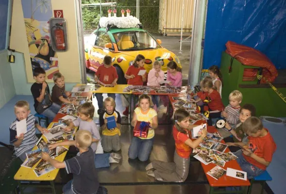 Bild: Engagement statt Geld - Pädagoge fordert Kürzungen in der Kinder- und Jugendarbeit