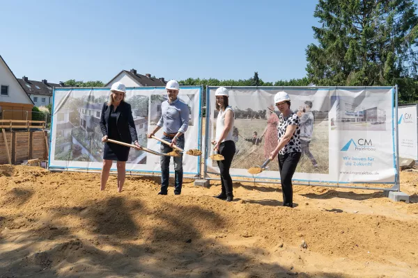 Bild: Spatenstich in Norderstedt für neues Wohnquartier