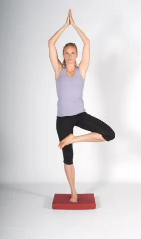 kybun: Mit Instabilität zu einem balancierten Lebensstil Bild: kybun: Mit Instabilität zu einem balancierten Lebensstil