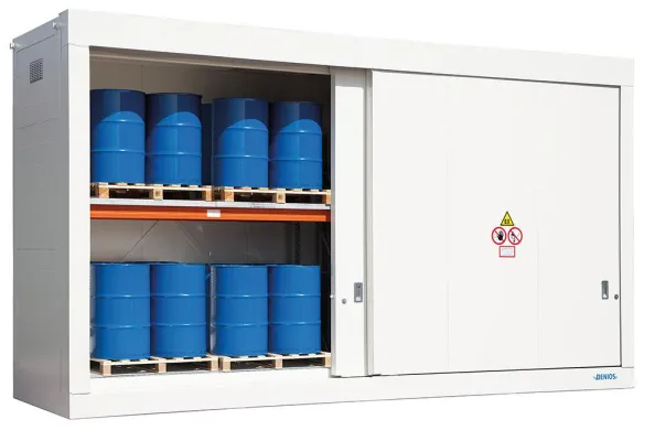 Bild: Brandschutz-Regallager mit Schiebetoren und bis zu 120 Minuten Brandschutz