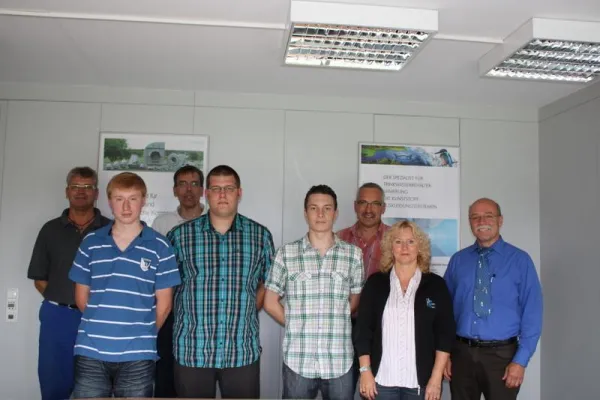 Bild: Hürner-Funken GmbH begrüßte im August 2010 drei neue Auszubildende