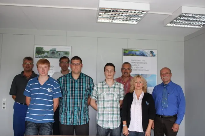 Bild: Hürner-Funken GmbH begrüßte im August 2010 drei neue Auszubildende