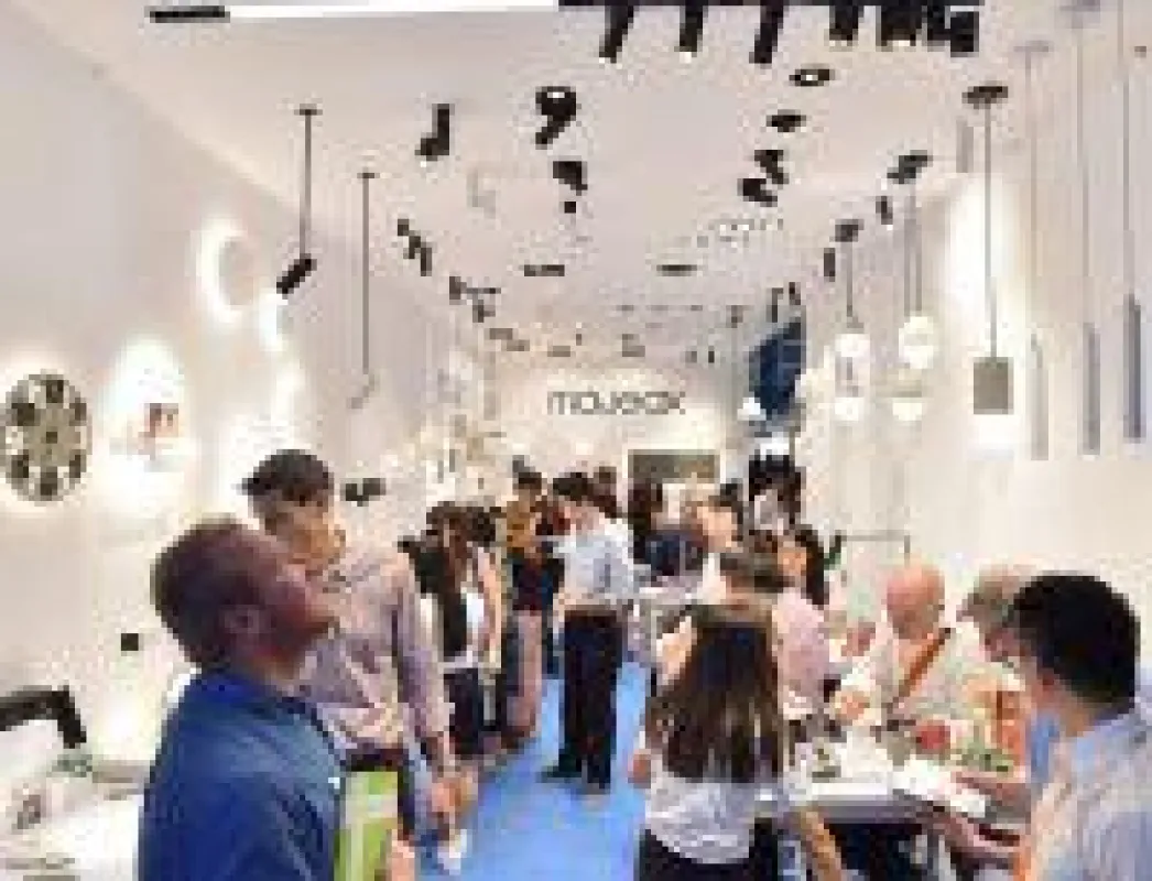 Über 1.000 Aussteller präsentieren ihre Neuheiten auf der HKTDC Hong Kong International Lighting Fair (AE). Foto: HKTDC